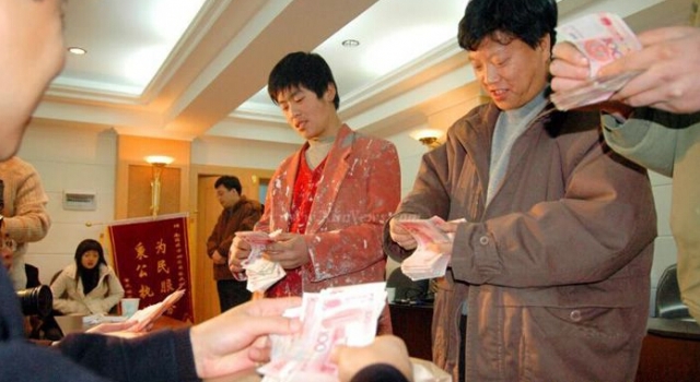 如何发短信讨要工资 讨薪最好最有用最高效的办法