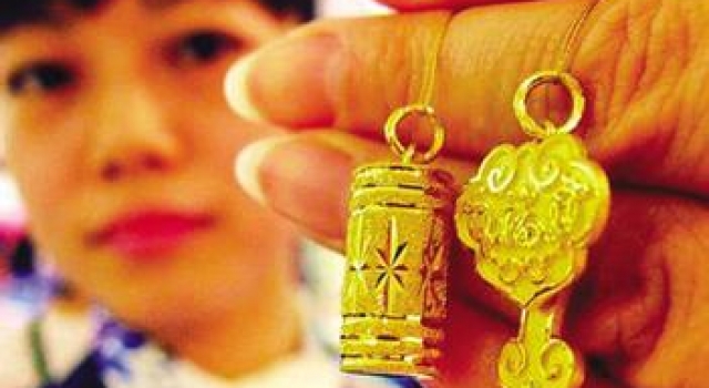 中国大妈抢金潮再现:1月份销售破10亿 金猴最畅销