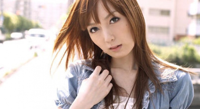 冬月枫av女神基本信息 2012年暂停发片