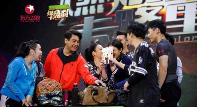 《燃烧吧卡路里》朱孝天自曝发福原因 患罕见神秘病症无法根治