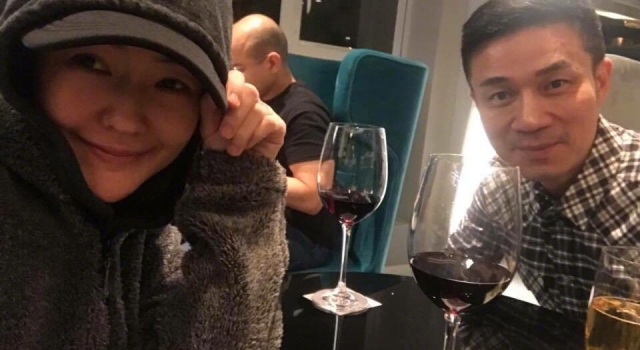 小S和老公约会 远离纷扰享受幸福的二人时光