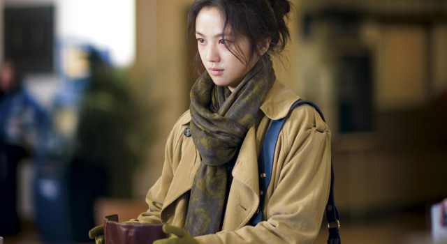 汤唯首晒韩国老公和女儿合影 一家子的满屏爱