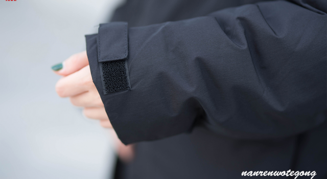 男士韩版中长款棉服经典搭配 冬季也要帅出风格