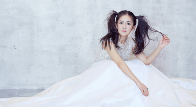 冯绍峰找谢娜要锁,二叔为明兰挑战太阳女神