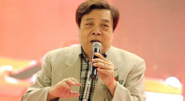 赵忠祥倪萍春晚倒计时,老搭档重现难忘经典