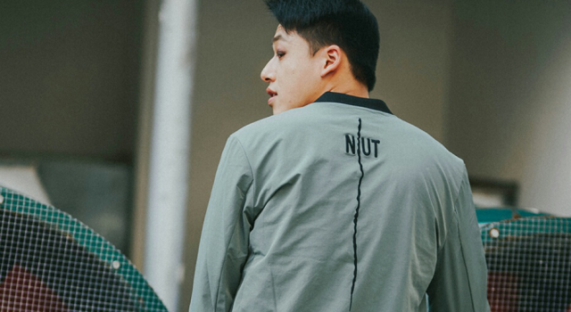 让你的生活变得更加的舒适 那你一定需要男士棒球服!