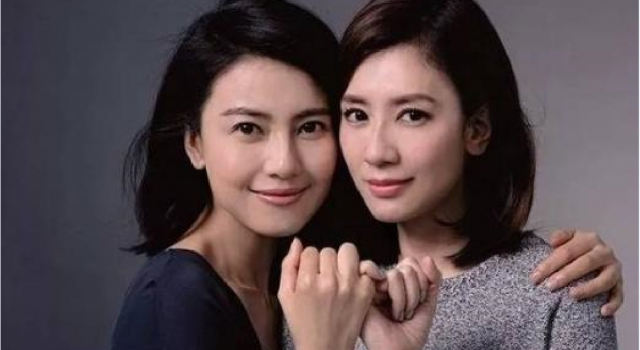 贾静雯是高圆圆女儿的干妈 高圆圆产女 赵又廷超兴奋