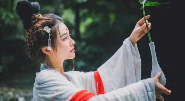 这样的女生最有吸引力 想当女神看过来 男神靠谱倒追