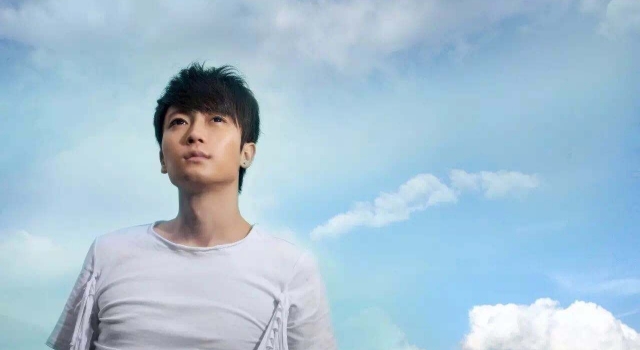 东来东往吸毒获刑 一年零七个月 这次真的是要凉了
