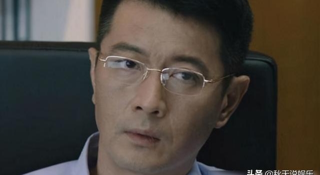 他因长得帅进入娱乐圈,出道23年不红,与妻子低调恩爱惹人羡