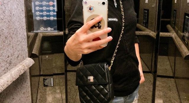 44岁"婴宁"9年婚变?巅峰时嫁小7岁老公,称夫妻斗嘴是情趣