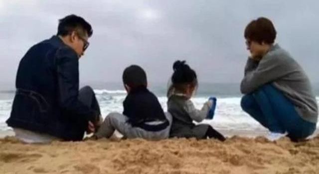 邓超儿女真名曝光,两人仅有一字之差寓意却很美好,不愧为邓学霸