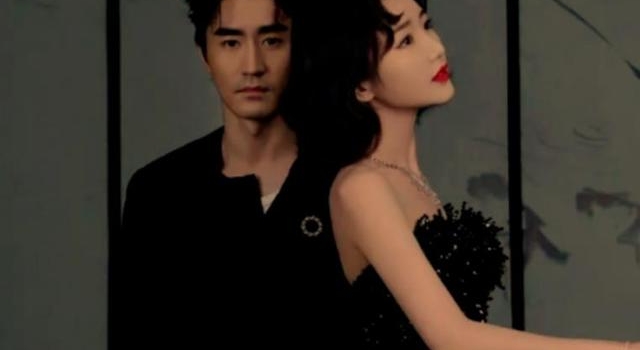 知情人曝杨玏表白毛晓彤,女方暂未接受,走红毯时尽显夫妻相
