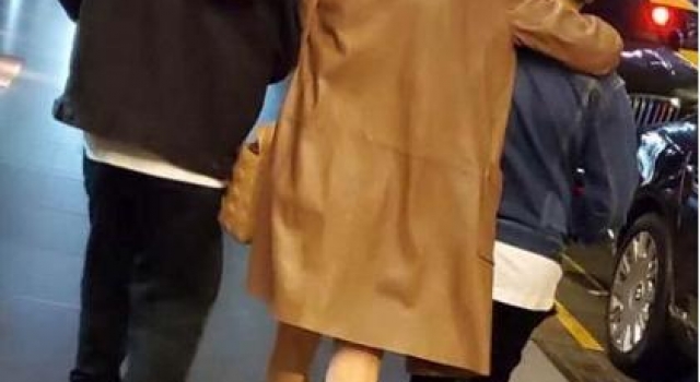 做20次试管才得子,女星离婚孩子却被抢走,前夫把俩儿子送出国