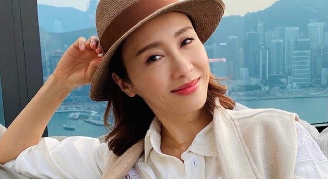 阔太黎姿晒带娃日常,女儿侧脸曝光,被指样貌普通与妈妈差距大