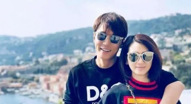 张丹峰洪欣被曝协议离婚?为男方事业选择不公开,洪欣情路太坎坷
