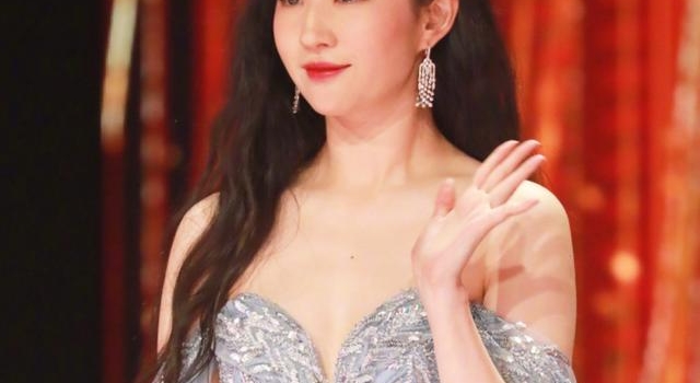 同样是高颅顶,当刘亦菲和鞠婧祎同台时,谁真谁假一目了然
