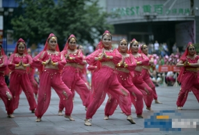 㳡洴 Ť롷
