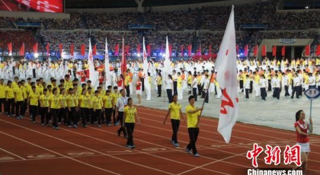 广东省第十四届运动会开幕 场面十分热闹