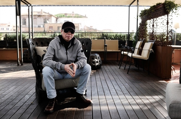 冯小刚批内地影人赞韩国明星 冯小刚十大骂人事件揭秘