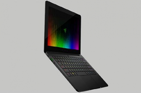 雷蛇Blade Stealth游戏本评测 外形轻巧画面细腻
