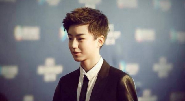 TFBOYS王俊凯倾情演绎少年潮流发型