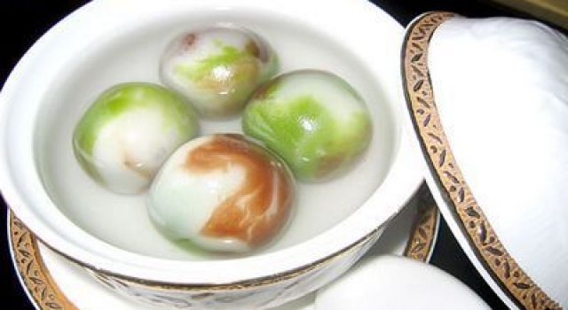 欢庆元宵节各地吃什么？ 不同地区的食俗有差异