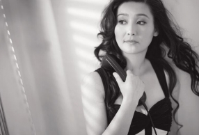 �췫ǰ����˭?�췫����־�������޸���С��