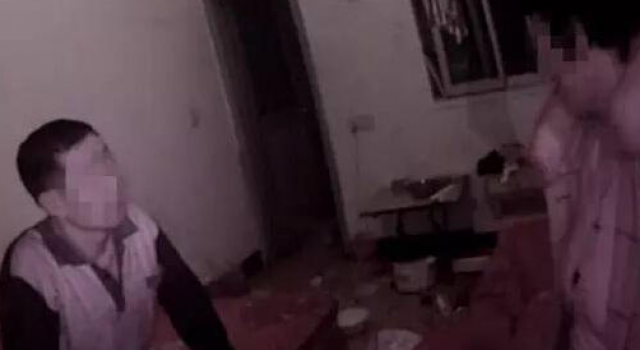 厦门已婚男子不想失去情人 点燃被子要与其同归于尽