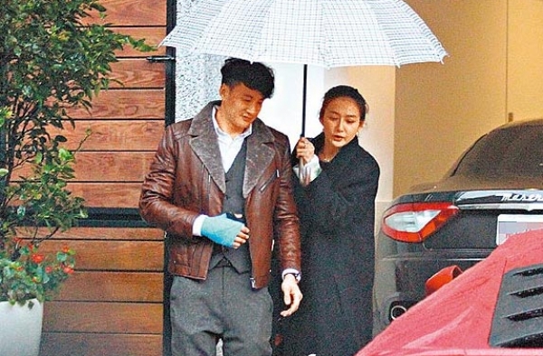 何润东妻子老婆照片曝光 Peggy家庭背景揭秘