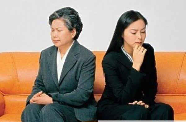 婆婆定7条婚前约法7章气跑准儿媳:房子不写我名我不住