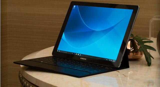 三星推TabPro S变形混合平板 养眼外形仅售899.99美元