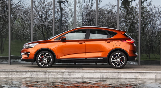 吉利帝豪GS跨界SUV 将推优雅与运动两款新车