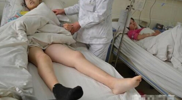19岁女生患罕见病没人管 曾想过自杀：求爸爸来看看我