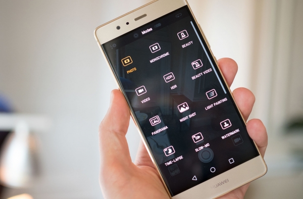 拍照神器华为P9、三星S7、iPhone SE大比拼