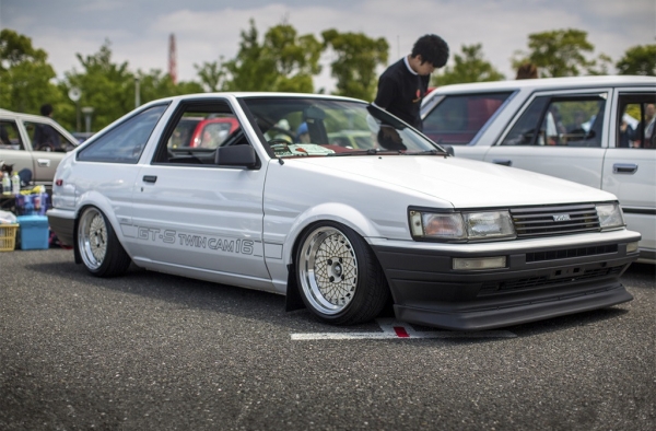 日产丰田AE86 Levin 不灭的经典传奇