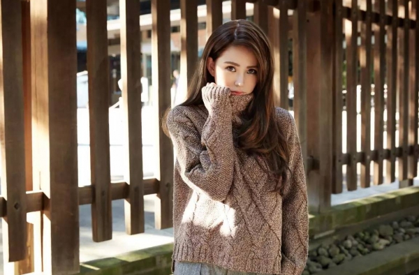 昆凌爆料女儿已经会叫妈妈 满脸幸福so sweet