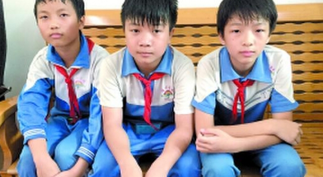 学生考试未达平均分 老师要其向全班道歉自己"拖后腿"