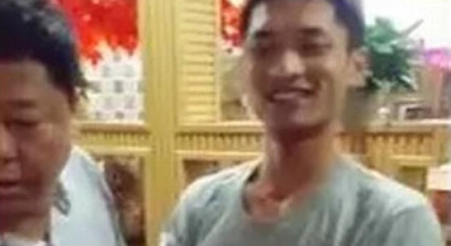 渗得慌!男子求前妻复婚不成将其裸杀 被抓时满脸笑容