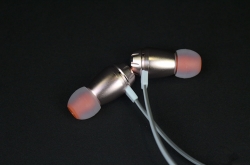 ܼ߸Ⱦȵ JBL T380Aʽ