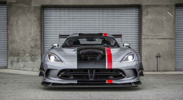 道奇蝰蛇ACR改装超跑赏析 最大功率为645HP
