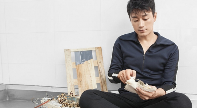 佟大为化身厨师 声称自己不想要有腹肌