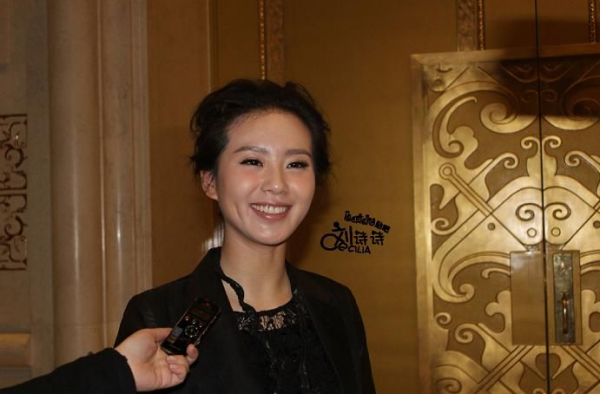 刘诗诗妈妈美艳超女儿 揭刘诗诗显赫身世背景