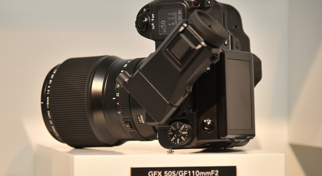 富士GFX 50S中画幅无反相机全新登场 5140万像素搭配G卡口
