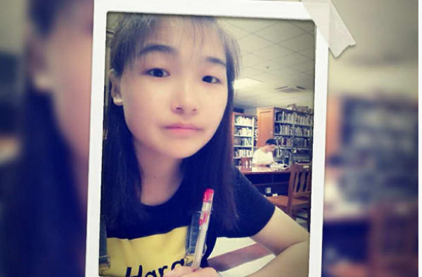 大学生胃癌晚期拍写真定格花季 去世后捐遗体引泪目