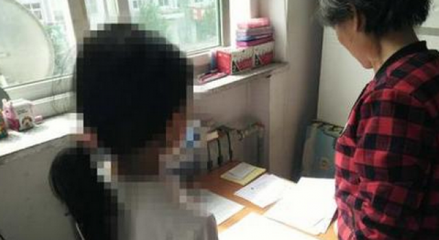 8岁女童疑遭男教师强奸写记录 家属状告学校教育局
