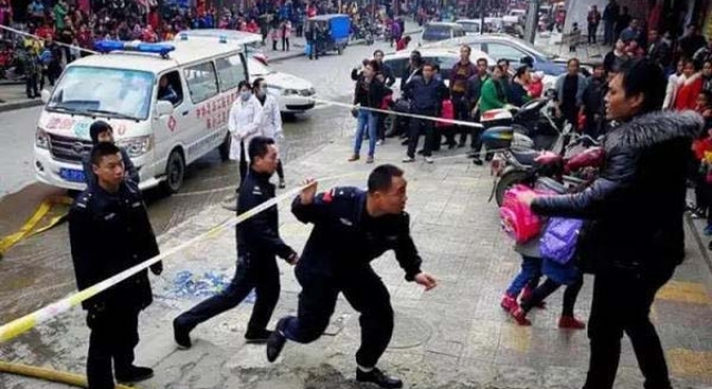 这是招谁惹谁了?夫妻起争执丈夫炸毁居民楼