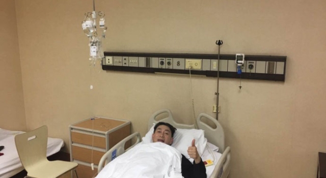 六小龄童患病住院签售会取消 网友：等大圣归来