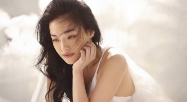 舒淇崩溃晒自拍照 女神脸上红肿这是怎么了