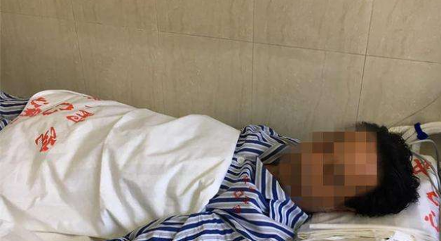九旬老太抢救无效去世 孙子医院内怒砸医生头部